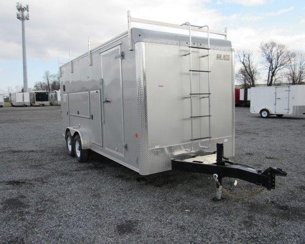 custom made travel trailers