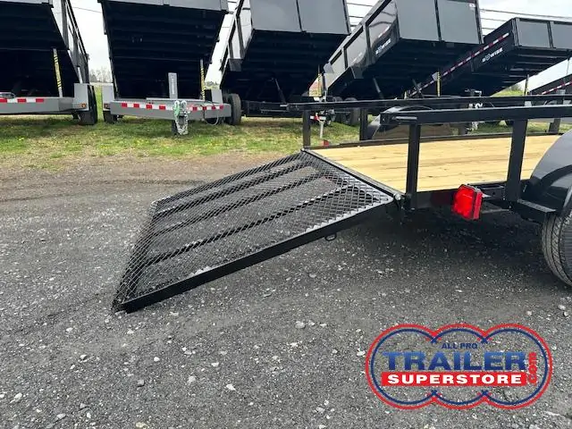 Carry-On 5.5 x 8 Landscape Utility Trailer - Mesh Toolbox