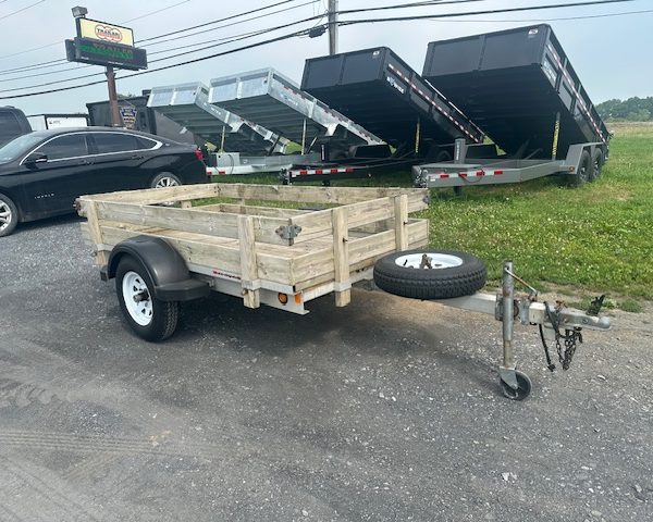 2001 Worthington 5×8 Aluminum Utility Trailer